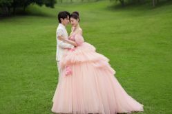 -喜爱高定婚纱摄影