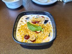 -曼听小寨海鲜烧烤·大连辣炒大王(盖州街店)