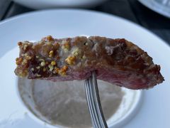 -MONICH牛排融合餐厅(和义大道购物中心店)