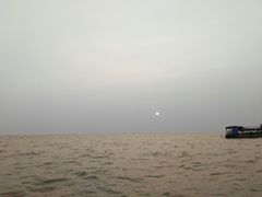 -洞里萨湖