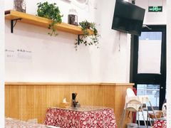 -秦香陕西食府(华贸天地店)