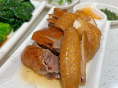 -香港新发烧腊茶餐厅(水围店)
