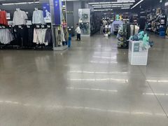 -迪卡侬(南二环店)