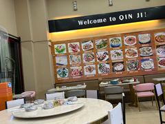 -覃记海鲜美食餐厅