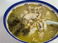 招牌黄鱼面-明呈黄鱼面馆(斜土路店)