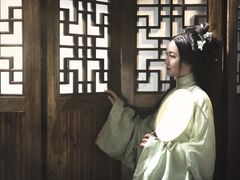 -九月鹰飞汉服摄影工作室