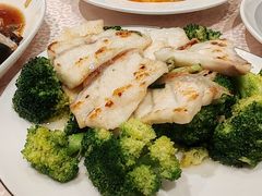 西兰花炒龍躉件-海港酒家(翔龙湾广场店)