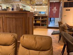 -玛格萝妮比萨屋(陆家浜路店)
