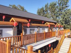 -大连步云山老汤度假山庄