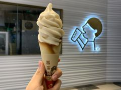 特浓牛乳王脆筒-喜茶(深圳福田星河COCO Park店)