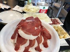 -楼外楼大刀肉传统火锅居(幸福街店)