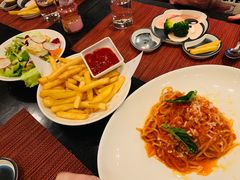 -WOLFGANG PUCK KITCHEN & BAR(迪士尼小镇店)