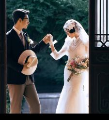 -莫兰迪婚纱摄影