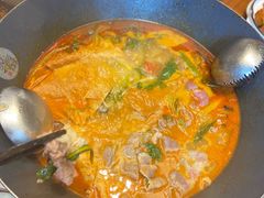 -贵厨酸汤牛肉(花果园国际中心店)