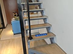 -斯维登酒店公寓(成都九眼桥牛市口地铁站店)