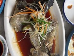 -锦里海景海鲜餐厅.三亚老字号(亚龙湾中心广场店)