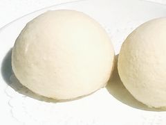 脆皮流沙包-皇朝会.经典传统粤菜(外滩店)