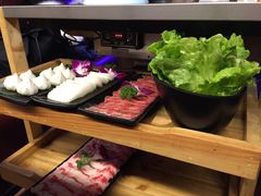 -三人行骨头王火锅(长寿店)