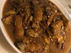 茄子炖蚬子-日丰园海肠水饺·老字号大连海鲜(和平广场店)