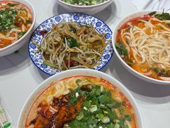 -青年路烩面馆(绿地世纪城店)