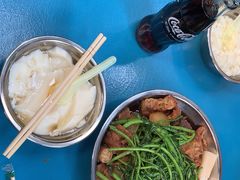 -修记牛杂店(同华东一路店)