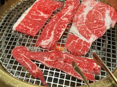 -铭牛烧肉·和牛海鲜自助(高新月牙湖店)
