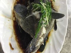 -四川小胡子海鲜(丁村万人海鲜广场店)