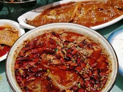 水煮牛肉-裕德隆清真饭庄·天津特色菜(东丽店)