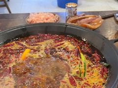 -黄潇洒老火锅(九眼桥宏济巷店)