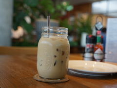 -ROAST coffee & eatery