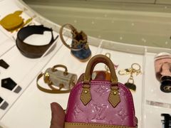 -LV路易威登(德基广场店)