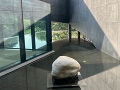 -知美术馆