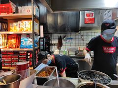 -黑色经典臭豆腐·湖南特产(步行街店)