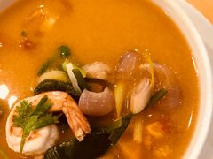 -班赞海鲜市场胖阿姨加工点