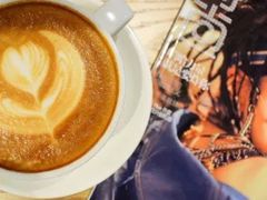 -ZING COFFEE 镜咖啡