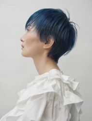 -变画·发型STUDIO