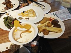 -金汉斯南美烤肉自助餐厅(中央大街黑金店)