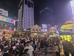 -中航城君尚购物中心