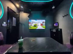 -乐翻天量贩式KTV(淞发路店)