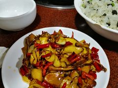 -江川野生菌火锅铜锅鱼(贵清火锅店)