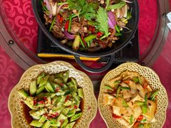 干锅带皮牛肉-古城苗家土菜馆(河景餐厅店)