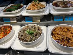 -遇上西雅图多融合海鲜自助餐厅(中房金谊广场店)