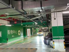 -虹桥天地-停车场