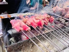-喜悦小串丹东小黄牛海鲜烧烤大排档(民主广场店)