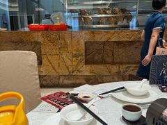 -龙悦湾酒家·八阵鱼生·渔人码头店