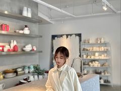 -洪小鹏生活美学馆(领SHOW天地店)