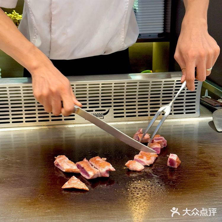 在洛阳！！花小钱装大杯！！！