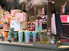 零售区-星巴克臻选(成都太古里店)