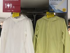 -优衣库(北京万柳华联购物中心店)