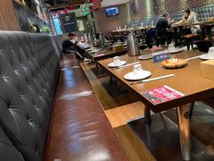 大堂-江边城外烤全鱼(魏公村店)